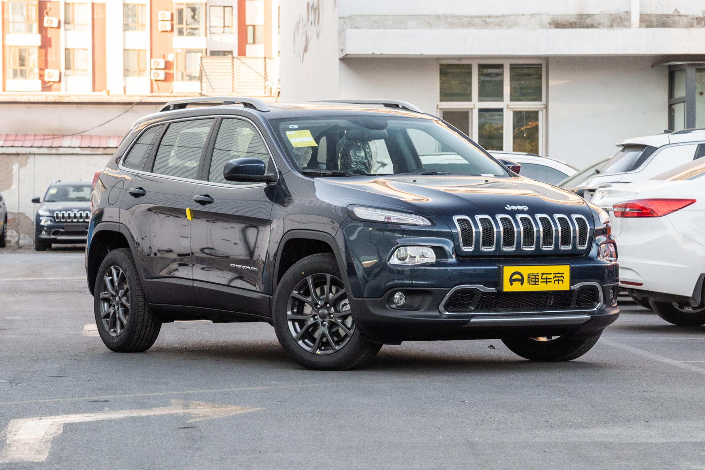 观察|Jeep单飞,牧马人国产彻底无望,几十万车主的售后怎么办?(牧马人单排座)