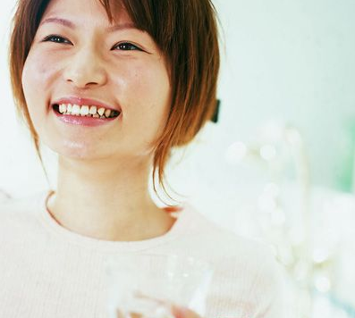 【偏方】牙疼快速止疼法-风油精牙疼快速止疼偏方图片