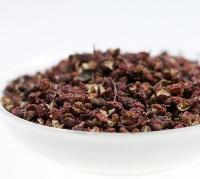 【偏方】牙疼快速止疼法-风油精牙疼快速止疼偏方图片