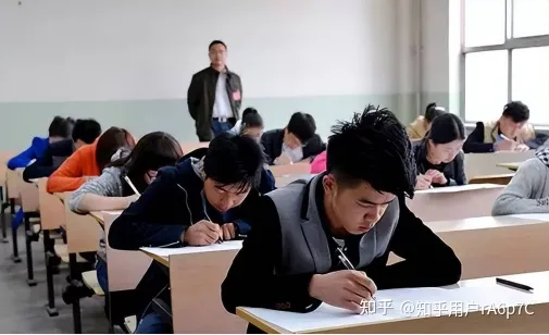 学生要高考老师漏报名,曾要求签自愿放弃声明(高考后告老师补课)