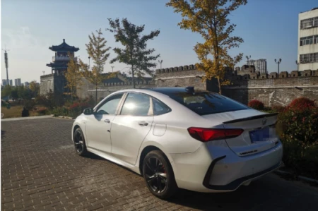 试乘试驾,回头率爆棚的白色威朗pro(2020款威朗白色是什么白)