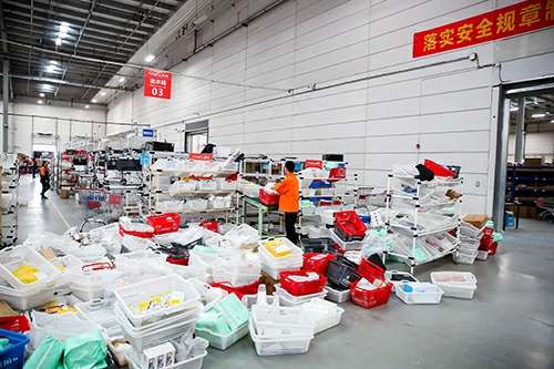 第三方一件代发公司好处?怎么挑选第三方仓储物流服务?(第三方代收点怎么取件退货)