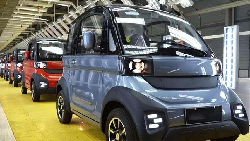 电动四轮车还能不能上路使用?多地公布标准,还在骑的注意了(电动四轮还可以上路吗)