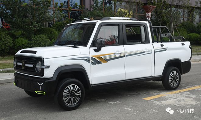 2款新型低速电动四轮车,超大空间,客货两用,实用性很好(2万一3万电动汽车图片及价格鸿日)