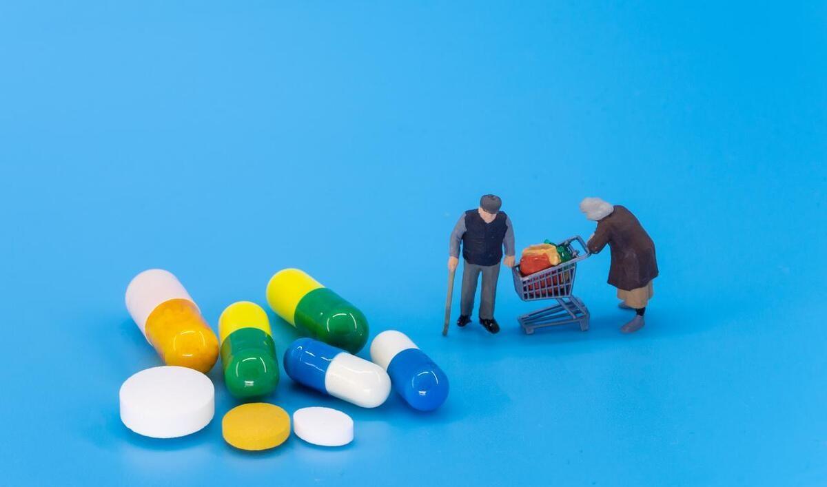 甘油三酯升高,可以使用哪些药物,用药时要注意什么?-甘油三酯升高用什么降脂药