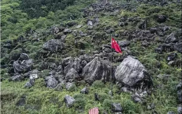 5.12 让我们铭记这个日子!(让我们铭记这一刻英语)