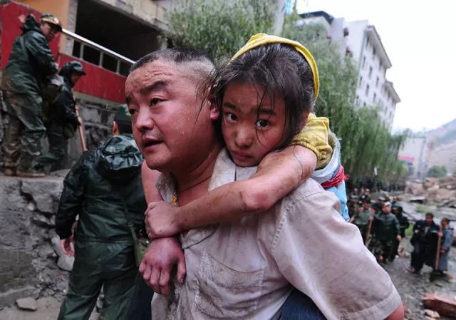 5.12 让我们铭记这个日子!(让我们铭记这一刻英语)