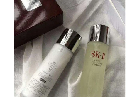 混油皮水乳推荐!(适合混油皮的水乳知乎)