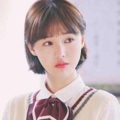 青春有活力的4款发型!学生党和上班族都可以,减龄又好看-青春头发造型