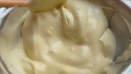 晒晒我跟儿子做的肉松小贝,咸香松软又爆浆,好吃!蛋糕店25一斤