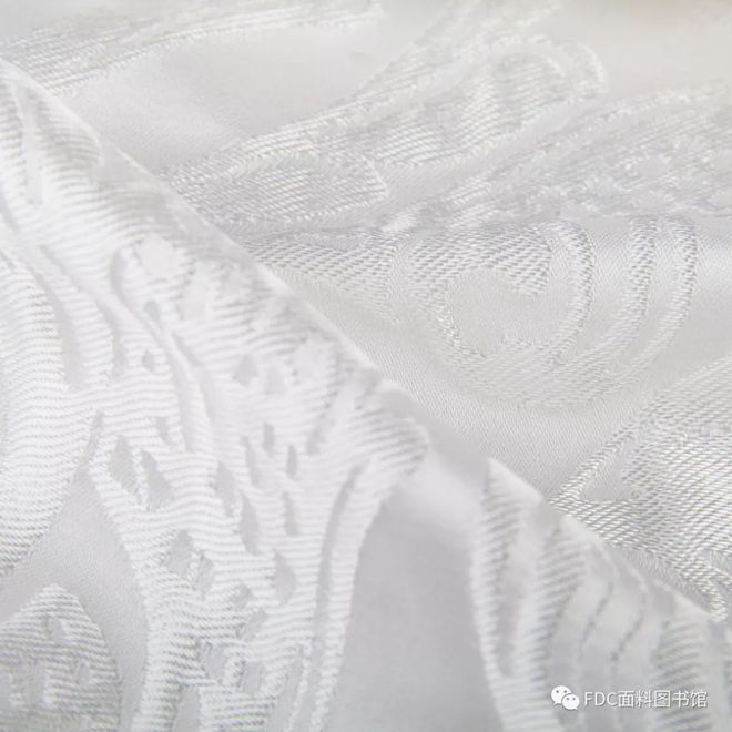 戏剧影视《伊丽莎白:黄金时代》服装面料指南(伊利莎白黄金时代)