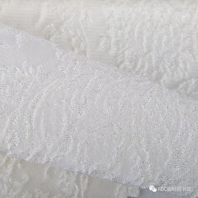 戏剧影视《伊丽莎白:黄金时代》服装面料指南(伊利莎白黄金时代)