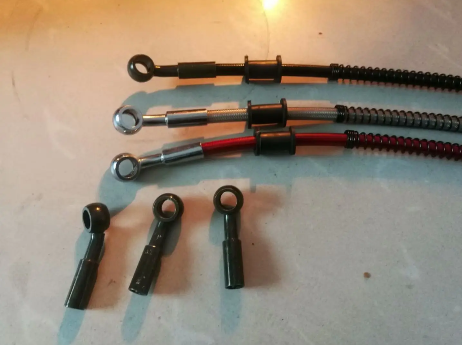 分享新手司机必须知道的十个汽车知识,买车用车都必须知道这几点(汽车新手入门基本常识讲解)