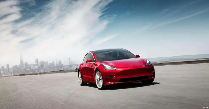 新能源汽车的“搅局者”?Model 3又开始降价了?(新能源model3价格)