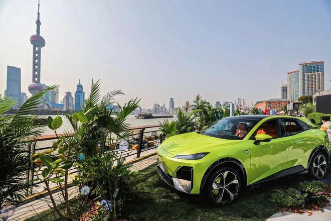 特斯拉又降价了!这款车型最多减价近15%,马斯克:大家负担不起,只有降价(特斯拉全面降价是真的吗)