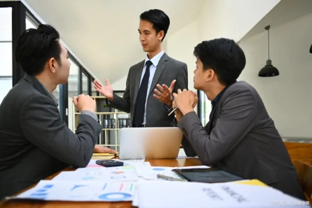 400电话的优势体现在哪里(400电话的具体作用)