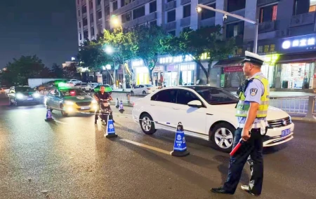 时评:珍爱生命 对酒驾、醉驾说不!(珍爱生命远离酒驾的手抄报)