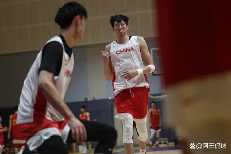 CCTV5直播男篮世预赛,周琦迎战哈萨克斯坦,乔帅或打劲敌2个短板-cctv5直播男篮球