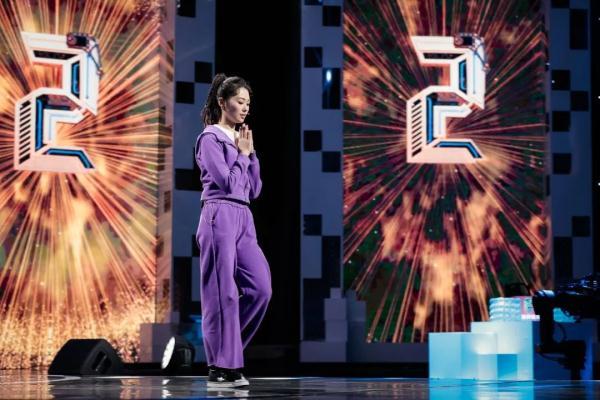 《开门大吉》“这也行”八人组乱拳“击倒”小尼(开门大吉第8扇门)