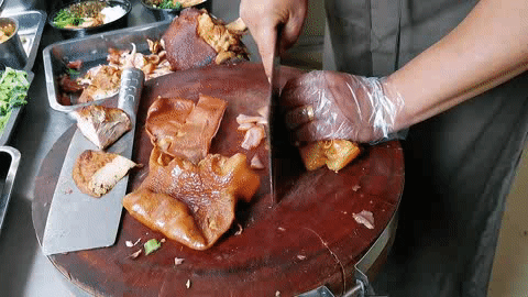 云大医院食堂卤味饭丨这绝对是我吃过最丰盛的卤味饭!(云大医院食堂在哪)