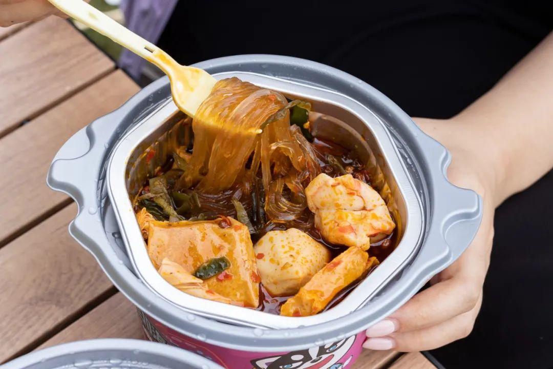 200W床垫买不起!但我凭一己之力,全款买下6款酸辣粉-两百万的床垫