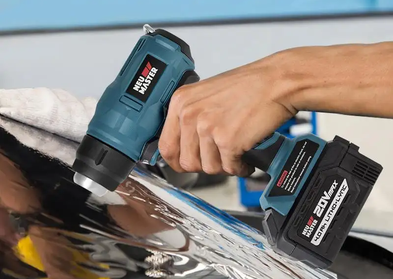 车窗膜气泡怎么办?撕膜会导致后窗玻璃报废?撕还是不撕?-车窗膜起泡了怎么撕下来视频