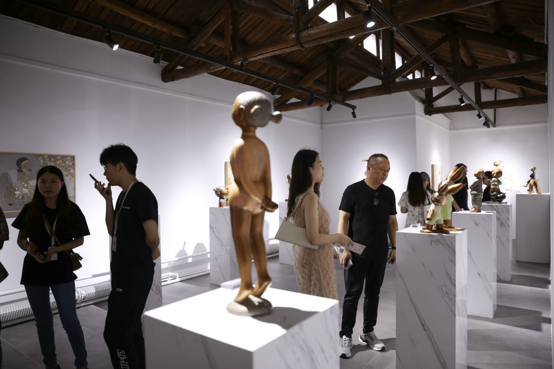 王大朋&张慧雕塑展在北京798艺术区启幕-张大鹏医生