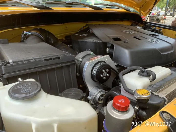 【FJ酷路泽(Fj CRUISER)】 丰田FJ酷路泽 配置机械增压 铸就不老传奇-丰田酷路泽fj2021