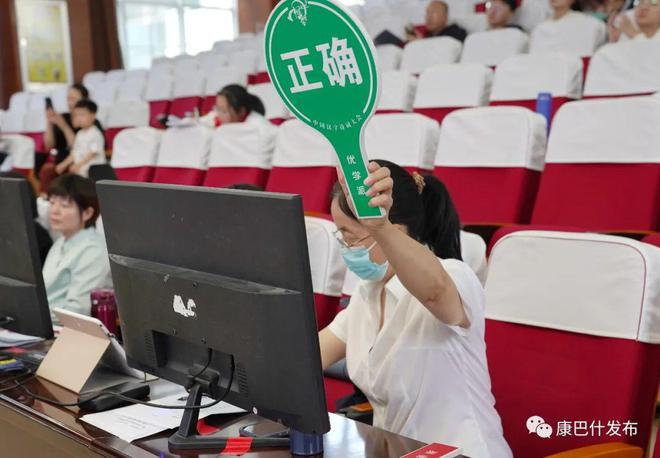 一听一写承汉韵 一撇一捺展风采-一撇一捺写好中国字,堂堂正正做好中国人