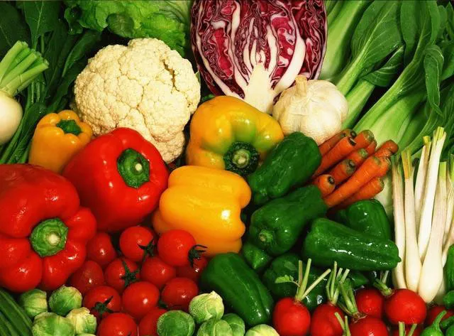 吃什么蔬菜或水果能降压?医生说站出来说话了!辟谣!(吃什么蔬菜水果降血压效果最好)