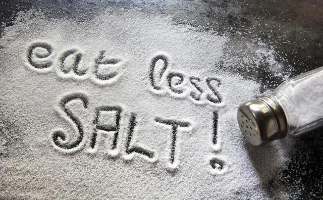 吃什么蔬菜或水果能降压?医生说站出来说话了!辟谣!(吃什么蔬菜水果降血压效果最好)