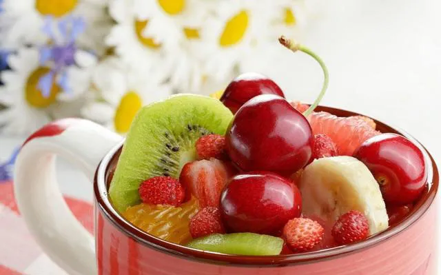 吃什么蔬菜或水果能降压?医生说站出来说话了!辟谣!(吃什么蔬菜水果降血压效果最好)