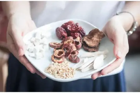 “吃得越饱,死得越早”,谣言还是科学?这套饮食法,早学早受益(吃得饱饿得快是怎么回事)