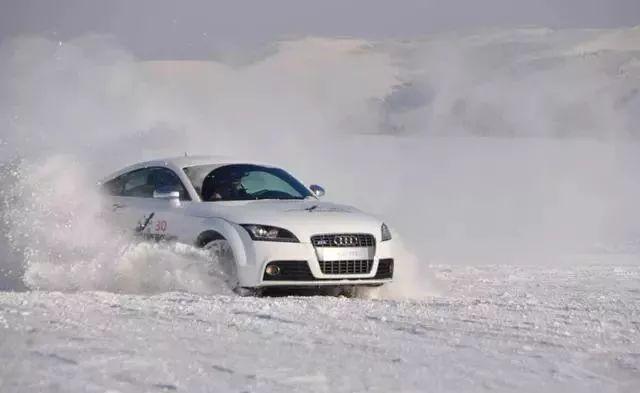 汽车在刚启动时,是否需要热车?不懂车的人还在热车-启动后要热车吗