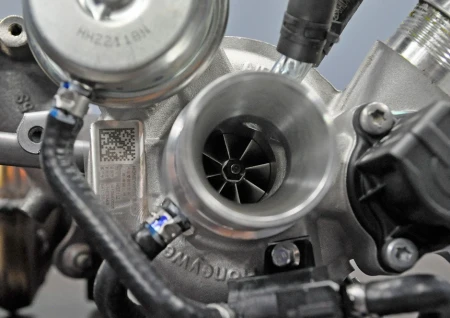 涡轮增压发动机,需不需要热车,如果需要热车大概需要多久?-涡轮增压发动机需要热车吗还是冷车