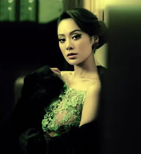 宁静50岁体重控制在两位数,坦言减肥其实也没有那么难-宁静暴瘦