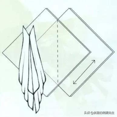 一天认识一个时尚品牌(1)Versace范思哲——高调奢华,极致华丽(范思哲是什么档次的奢侈品)