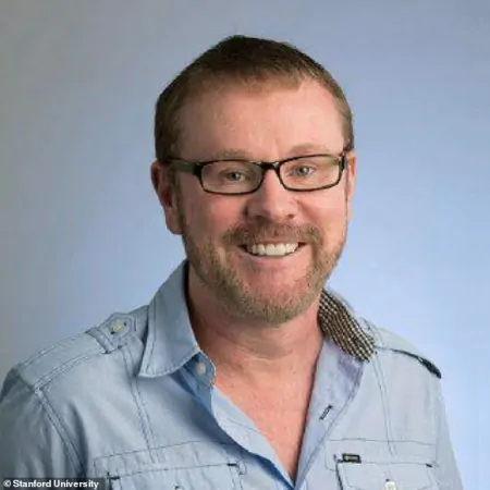 斯坦福教授声称,外星人已经在地球上呆了很久,目前仍在这里-外星人真的存在吗知乎