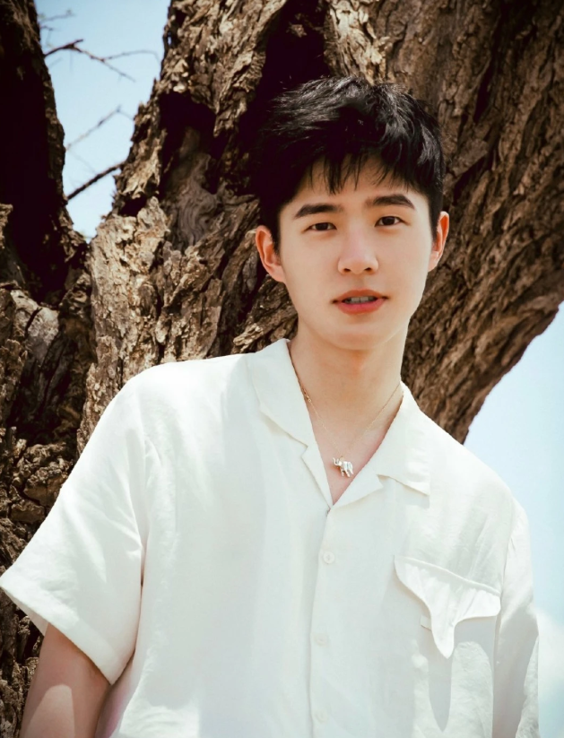 刘昊然,2次减肥20斤方法,快速暴瘦的方法曝光,3个秘诀分享(刘昊然瘦二十斤)