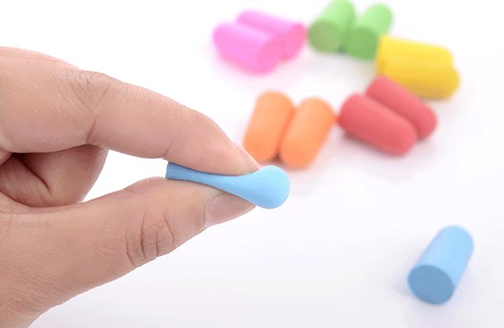 孩子上高铁吵闹引发骂战,没想到家长这样怒怼……网友吵开了-高铁上孩子太吵怎么办