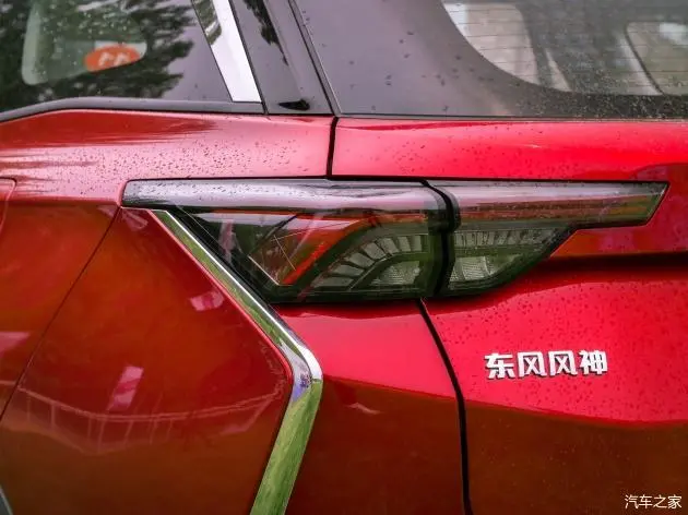 8万多的车都这样了?试驾风神奕炫GS-风神奕炫2021试驾视频