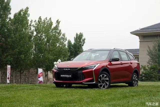 8万级别SUV怎么选?试驾风神奕炫GS-风神奕炫suv2021款