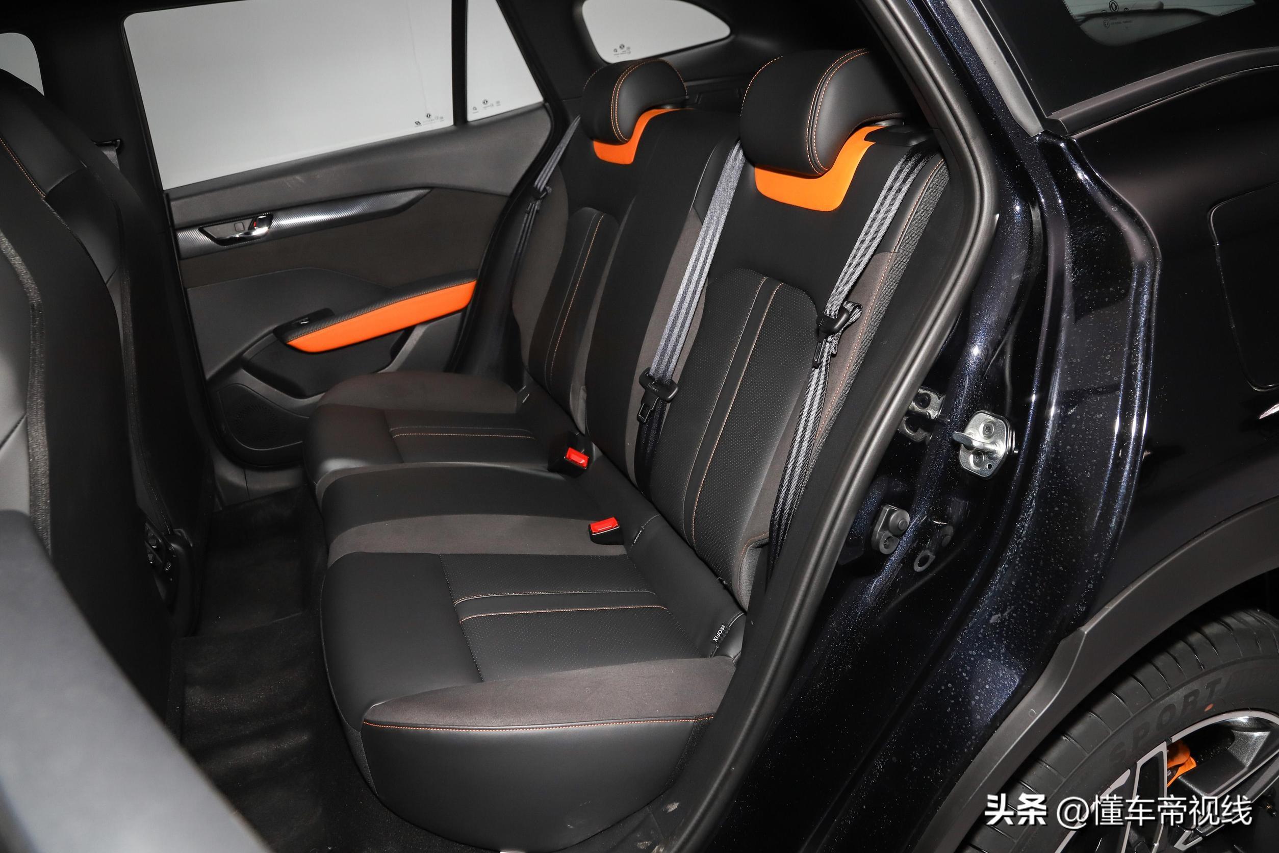 新车 | 8.59万起,1.5升/1.5T动力,东风风神新款奕炫GS 马赫版上市-东风风神奕炫gs2019新款车