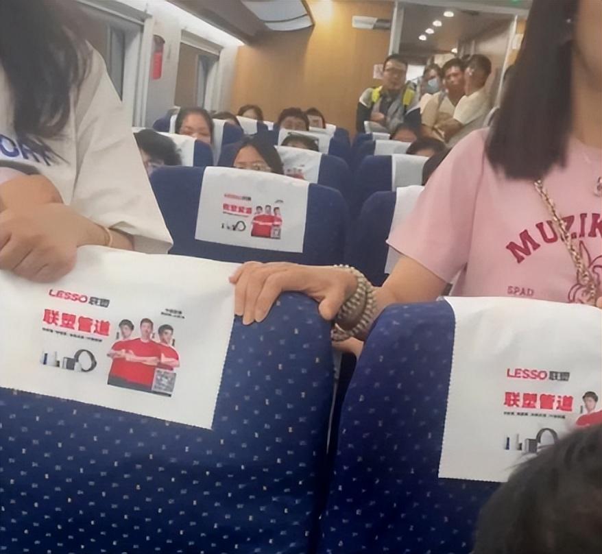 女孩被扇耳光后还手,被认定“互殴”:遇到熊孩子,该怎么办?-2020女生扇耳光