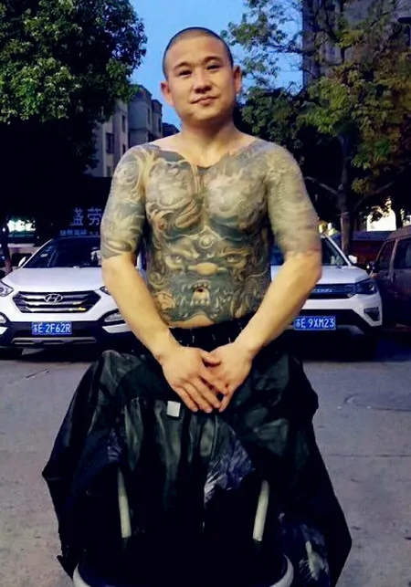 互殴和正当防卫有什么区别?-两人打架不管谁先动手都要拘留么