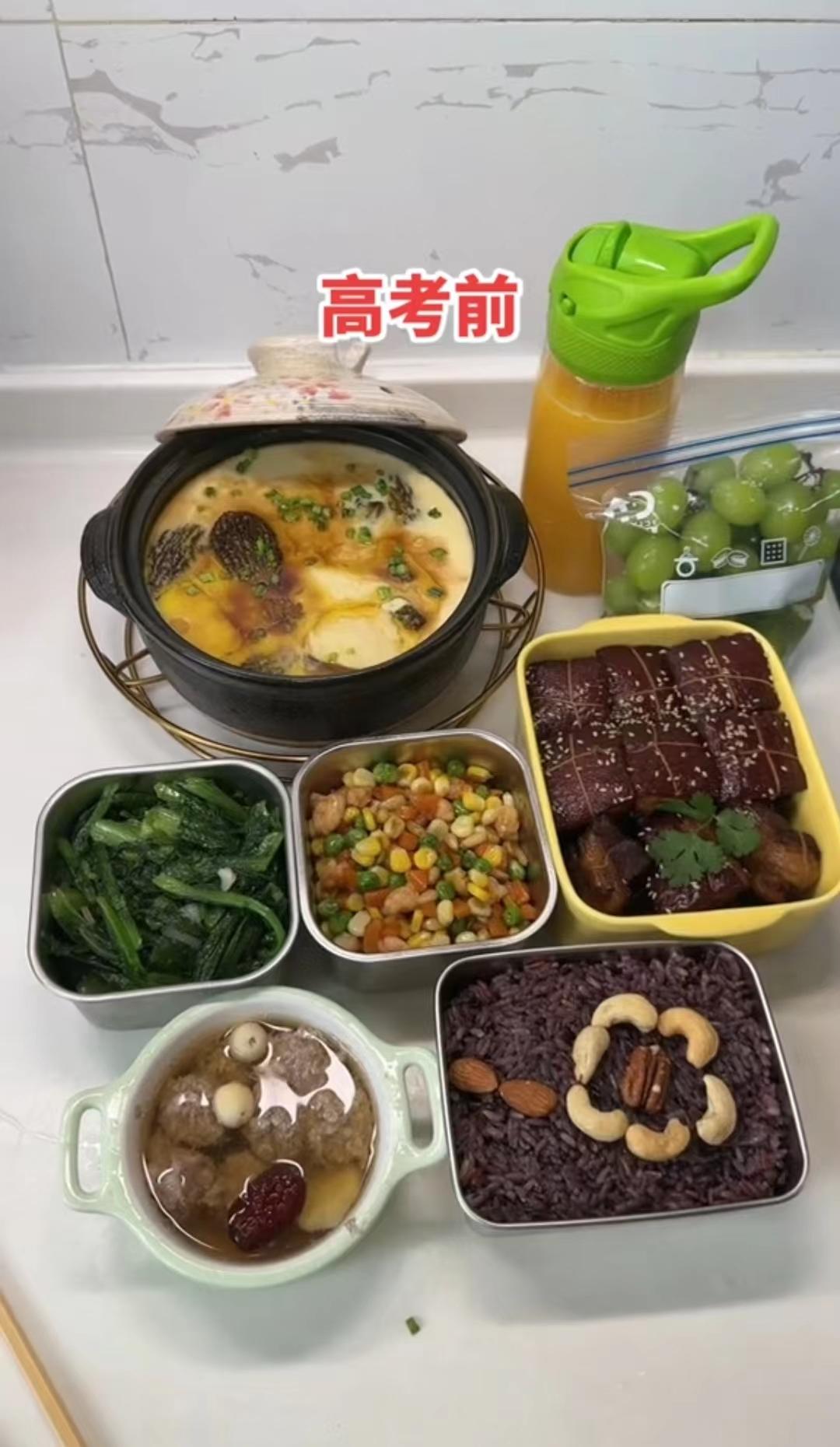 高考前四菜一汤,高考后黄瓜蘸酱,饭菜反差大,考生家庭地位不保-黄瓜蘸的酱是哪种酱做的