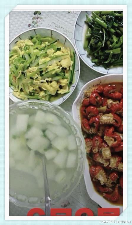 同样是饭菜, 高考前VS高考后, 网友: 分数下来连粥都没得喝!-吃一样的饭