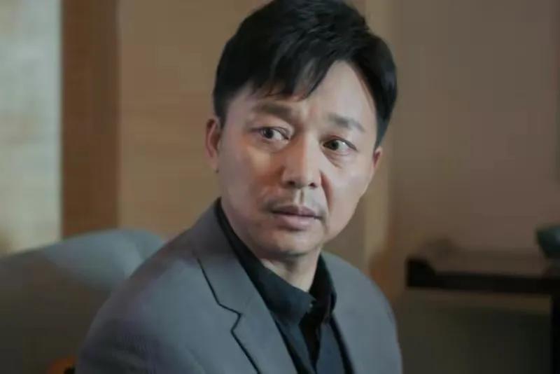 连追13集《熟年》,发现了三个隐藏极深的秘密,背后的真相太扎心-熟稔怎么读拼音怎么写