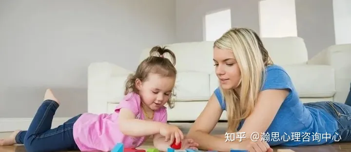 11月18日, 唐艺 · 动力性游戏治疗 | 地面系列沙龙(唐艺和花姐能比吗)