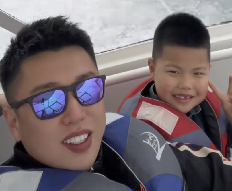 噩耗!网红赛车手张雷去世,车毁人亡、身家过亿,曾培养儿子赛车-赛车手张磊